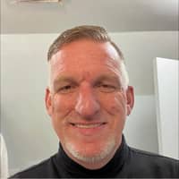 Sitter Profile Image: Robert H.