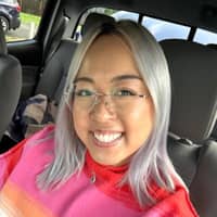 Sitter Profile Image: Holly P.