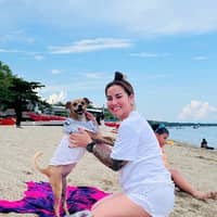 Sitter Profile Image: Annaliza C.