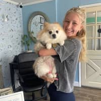 Sitter Profile Image: Rebecca W.