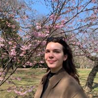 Sitter Profile Image: Rebecca B.