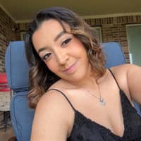 Sitter Profile Image: Lyzette Z.