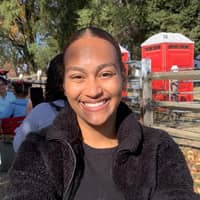 Sitter Profile Image: Crismar V.