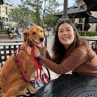 Sitter Profile Image: CHINHUA H.