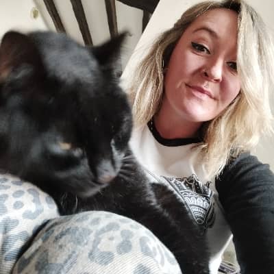 Sitter Profile Image: Tifenn G.