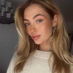 Sitter Profile Image: Kim P.