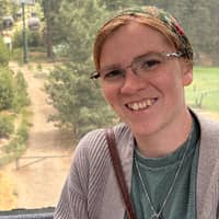 Sitter Profile Image: Sarah R.