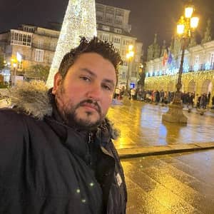 Sitter Profile Image: Javier andres A.