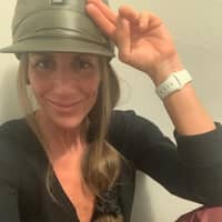 Sitter Profile Image: Lisa R.