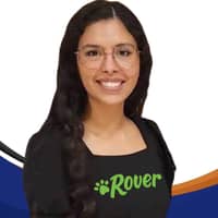 Sitter Profile Image: Laura L.