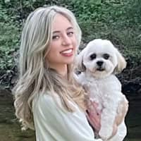 Sitter Profile Image: Caitlin M.