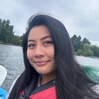 Sitter Profile Image: Julia N.