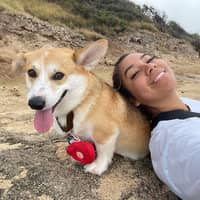 Sitter Profile Image: Alyssa T.