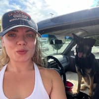 Sitter Profile Image: Zoe C.