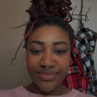 Sitter Profile Image: Selena A.