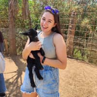 Sitter Profile Image: Bridgette J.