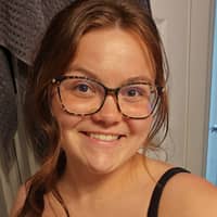 Sitter Profile Image: Hannah D.