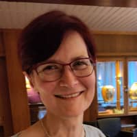 Sitter Profile Image: Kirsten C.