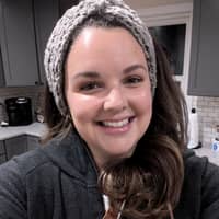 Sitter Profile Image: Amanda B.