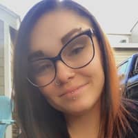 Sitter Profile Image: Justine D.