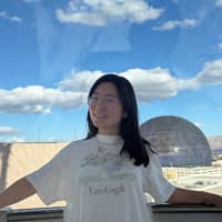 Sitter Profile Image: Yijiu Z.