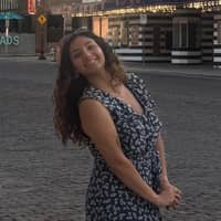 Sitter Profile Image: Isis B.