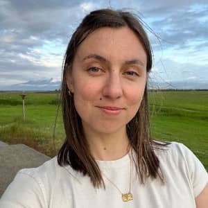 Sitter Profile Image: Hannah B.