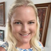 Sitter Profile Image: Shaylin M.