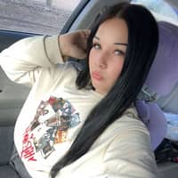 Sitter Profile Image: elizabeth h.