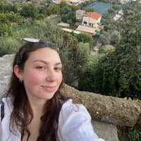 Sitter Profile Image: Emily M.