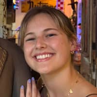 Sitter Profile Image: Amanda K.