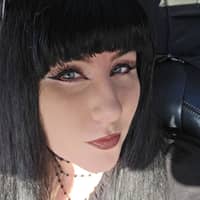 Sitter Profile Image: Elizabeth N.