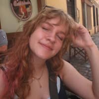 Sitter Profile Image: Maisy R.