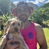 Sitter Profile Image: Sina H.