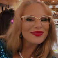 Sitter Profile Image: Holly C.