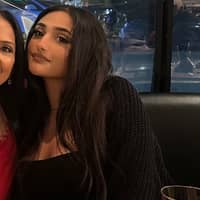 Sitter Profile Image: Ria R.