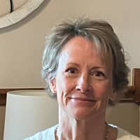 Sitter Profile Image: Lisa S.