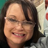 Sitter Profile Image: April E.