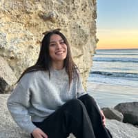 Sitter Profile Image: Shayna G.