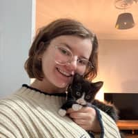 Sitter Profile Image: Ellie P.