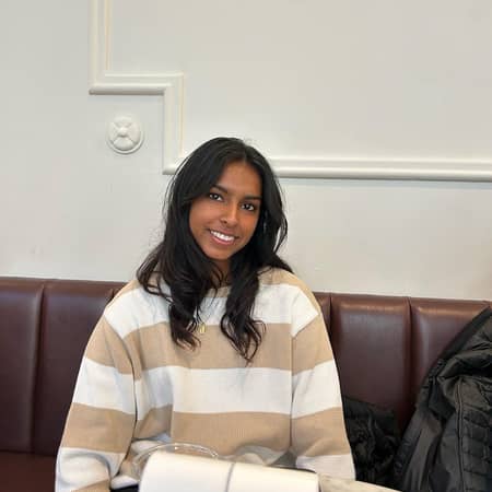 Sitter Profile Image: Maya R.