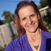 Sitter Profile Image: Julie A.