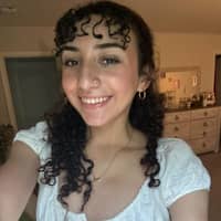 Sitter Profile Image: Juliana B.