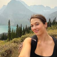 Sitter Profile Image: Elizabeth G.