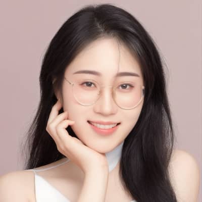 Sitter Profile Image: Thi My Hanh N.