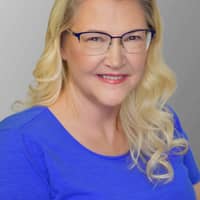 Sitter Profile Image: Lori L.