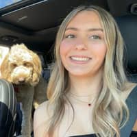 Sitter Profile Image: Ashley L.