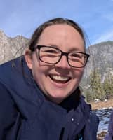 Sitter Profile Image: Sarah H.