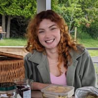 Sitter Profile Image: Reena P.