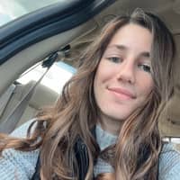 Sitter Profile Image: Amanda P.